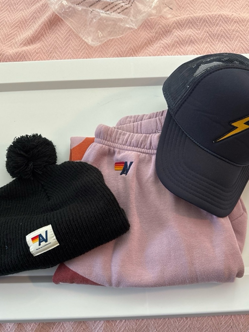 Aviator Nation BUNDLE x3 Unisex Items of Joggers, Trucker Hat & Beanie